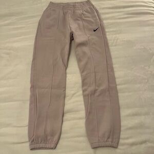 NWOT Nike sweats